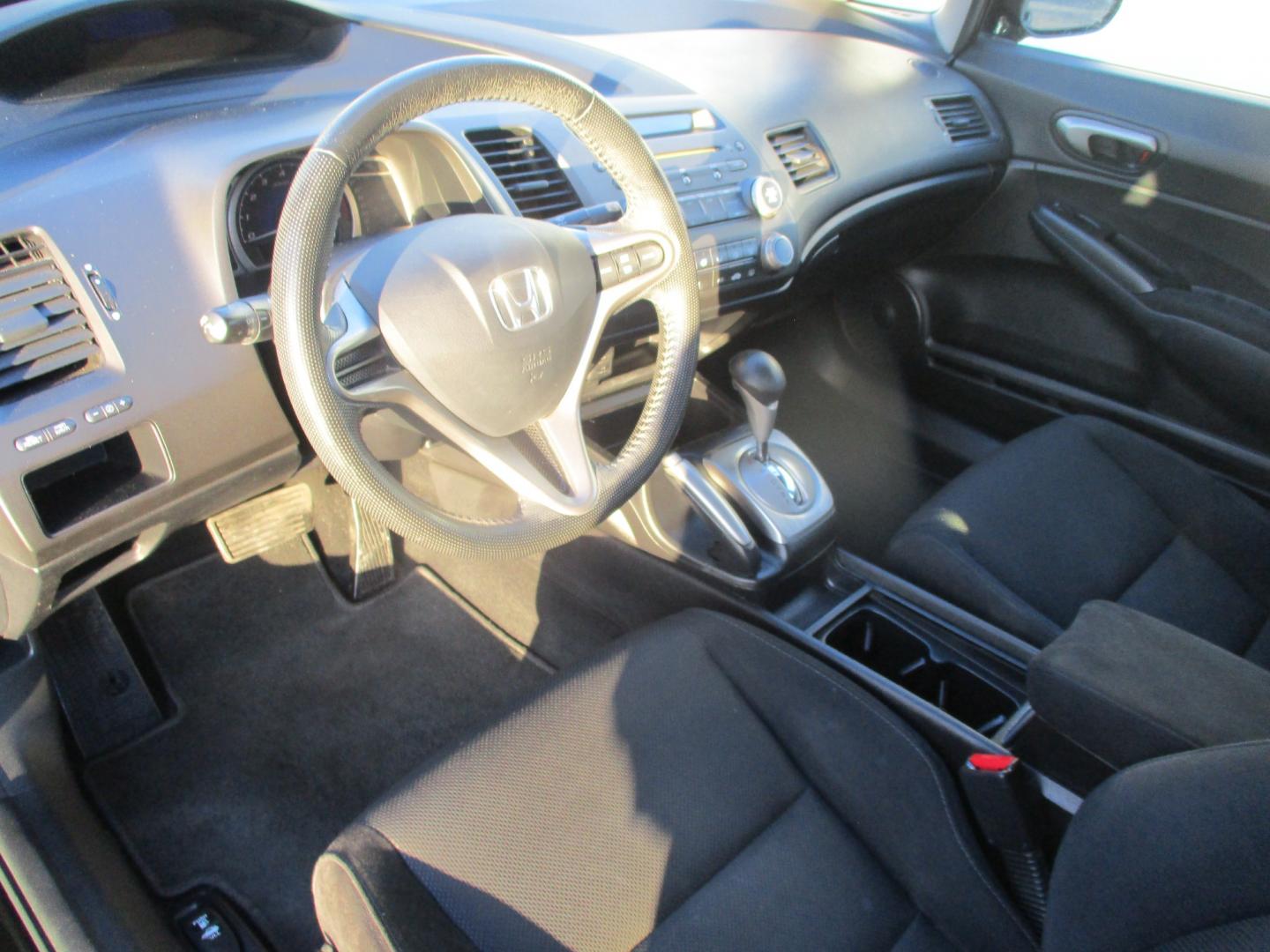 2010 BLACK Honda Civic (2HGFA1F66AH) , AUTOMATIC transmission, located at 540a Delsea Drive, Sewell, NJ, 08080, (856) 589-6888, 39.752560, -75.111206 - Photo#12